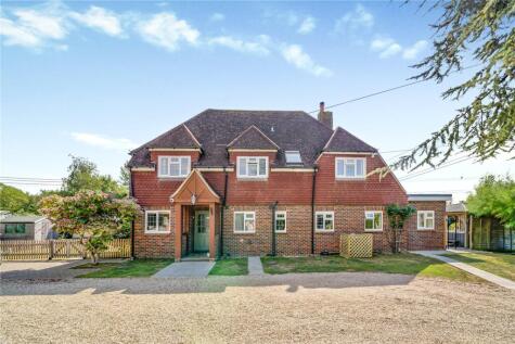 First Avenue, Batchmere Lane, Chichester, West Sussex, PO20