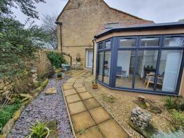 2, Compton Road, South Petherton TA13 5EN