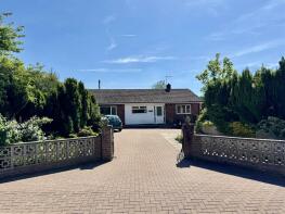 Wyverne, Bell Lane, Ledbury HR8 1NX