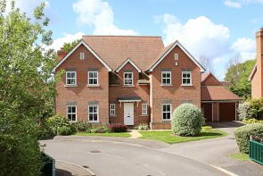11, Chestnut Drive, Bishop's Stortford CM22 7EZ