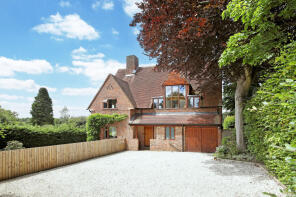 Coanwood, Puers Lane, Beaconsfield HP9 2TE