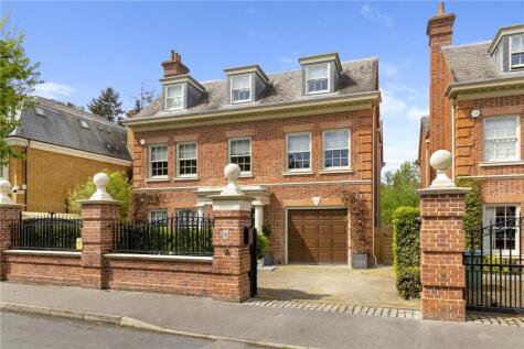Mayfield Road, Weybridge, KT13