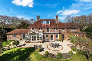 Four Winds, Chapel Road, Oxted RH8 0SX