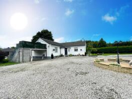 Roadside Cottage, Roughrigg Farm Road, Airdrie ML6 7RU