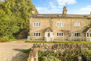 1, Gladstone Terrace, Bear Hill To Lower Littleworth Amberley, Lower Littleworth, Stroud GL5 5AN