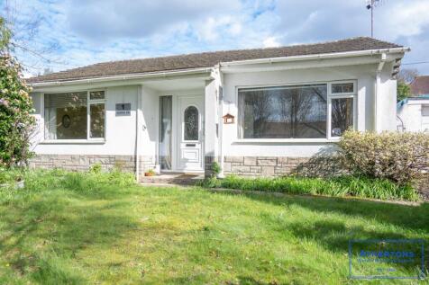 Gorse Road, Corfe Mullen, Wimborne