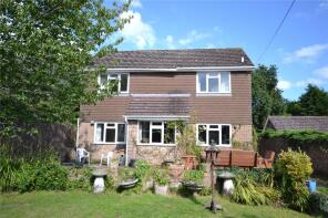 Horseshoes, Brook Hill, Lymington SO41 5RQ