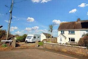 8, Woodland Rise, North Lane, St Twynnells, Pembroke SA71 5HX