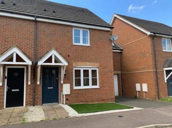 2 Thompson Close