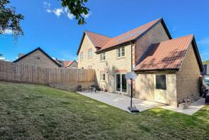19, Clements Way, Tytherington GL12 8FT