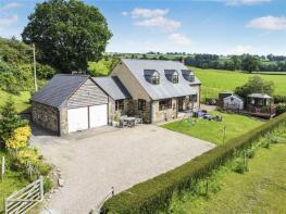 Maesydd Bach, Llanrhaeadr-ym-mochnant, Oswestry SY10 0AD