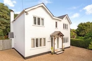 Rosemount, Burchetts Green Road, Burchetts Green, Maidenhead SL6 6QS