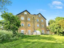 Flat 2, Westbury Mill, Mill Lane, Brackley NN13 5LE