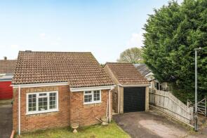 19, Salway Gardens, Axminster EX13 5DA