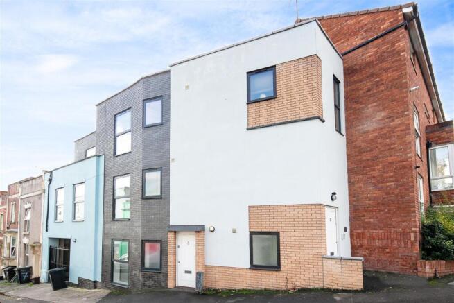 Flat 1 Walsdon House Dove Street - 1.jpg
