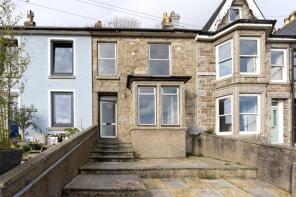 1, Antoine Terrace, Chywoone Hill, Penzance TR18 5BW