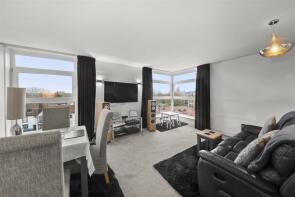 27, Denham Lodge, Oxford Road, New Denham, Uxbridge UB9 4AA