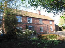 Manor Farm House, East Ruston Road, Honing NR28 9QS