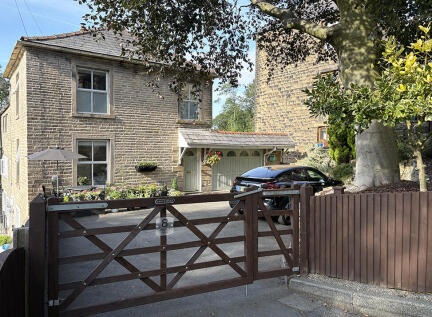 8 Chew Valley Road, Greenfield