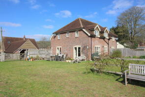 5 Field House, Farriers Close, Basingstoke RG25 2EZ