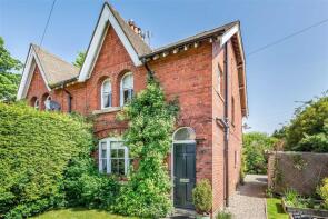 2, Red Cottages, Ripley Road, Harrogate HG3 3BW