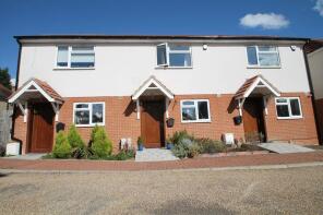 2, Christie Close, High Wycombe HP12 4FN