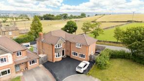 9, Moorfield Court, Grange Moor, Wakefield WF4 4UL