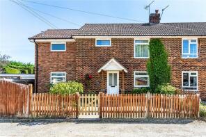 4 Rowan, Griggs Meadow, Dunsfold, Godalming GU8 4ND