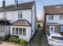 6, Park Close, Betchworth RH3 7JB
