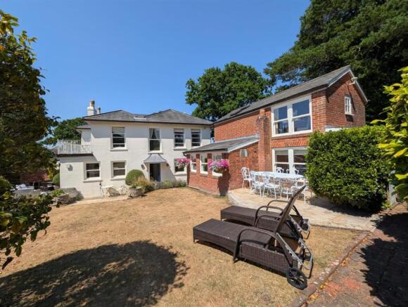 REAR ASPECT