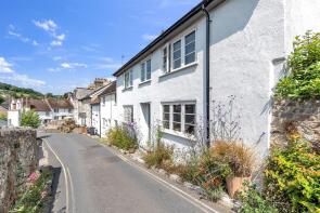 8, Long Hill, Seaton EX12 3HU