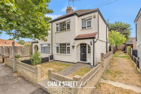 Bruce Avenue, Hornchurch, RM12