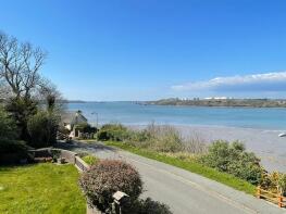 10 Quinden, St Patricks Hill, Llanreath, Pembroke Dock SA72 6XQ