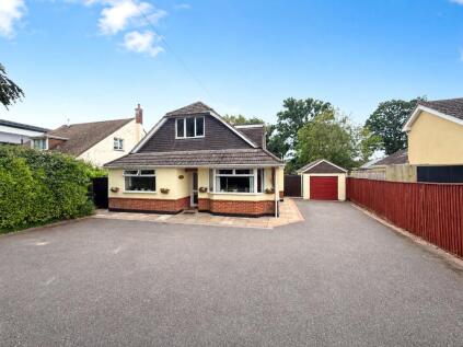 Footners Lane, Burton, Christchurch, Dorset, BH23