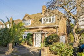 114, Green Street, Sunbury-on-thames TW16 6QJ