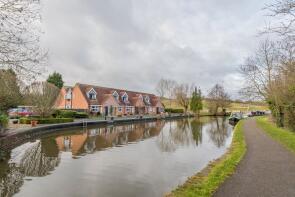 3, Lock Keepers Reach, Birmingham B48 7RF