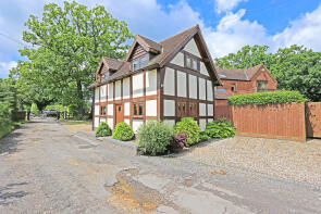 Broadgates, Seafield Lane, Birmingham B48 7HL