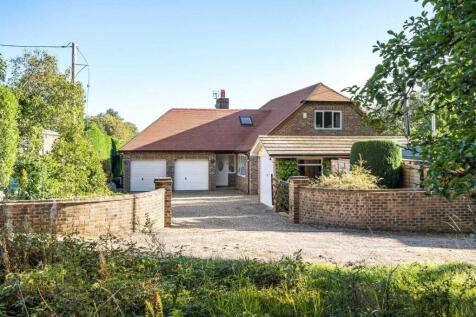 Conford Road, Conford, Liphook, Hampshire, GU30