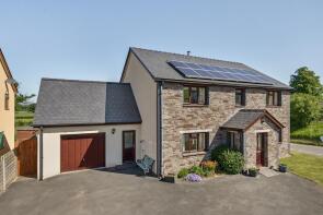 11 Cae Felin, Black Mountain View, Felindre, Brecon LD3 0SZ
