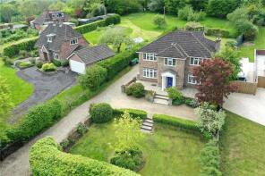 Bracken House, New Road Hill, Midgham, Reading RG7 5RY