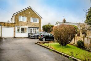 Knurcott, Keighley Road, Illingworth, Halifax HX2 8XF