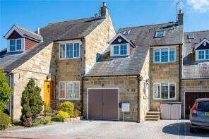 2, Argyle Mews, East Keswick, Leeds LS17 9HT