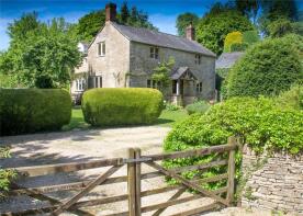 Garth Cottage, 400894 Halley Hill Cottage To Well Hill Duntisbourne Abbots, Cirencester GL7 7JN