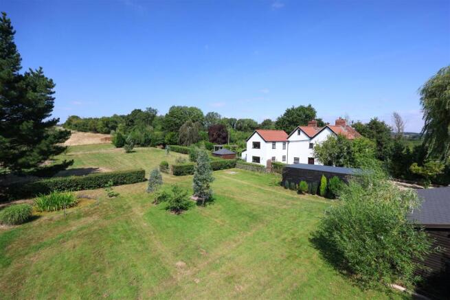 Maytree Cottage 21.JPG