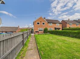 11, Broxton Road, Clutton, Chester CH3 9ER