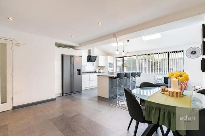 Kitchen / Diner