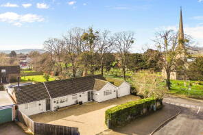 39, Blenheim Orchard, Shurdington, Cheltenham GL51 4TG