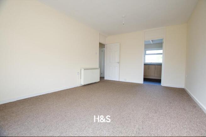 lIVING ROOM 2.jpg