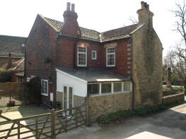 22, Doncaster Road, Hickleton, Doncaster DN5 7BG