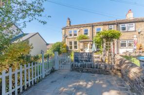 31 Cliffe Cottage, Cliffe View, Bradford BD15 9JQ